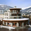 crystal lodge whistler aussen