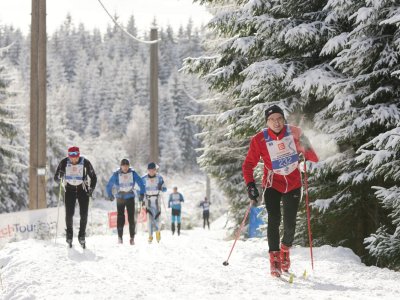 Each participant fights and enjoys