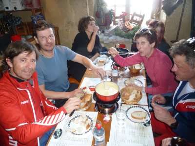 Fondue au fromage à midi