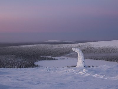 Crépuscule au sommet d'un tunturi