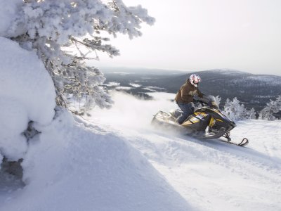 Se défouler en motoneige
