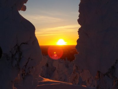 Coucher de soleil près de la Russie