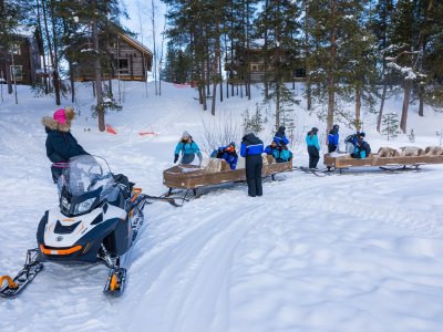 Gita organizzata in motoslitta