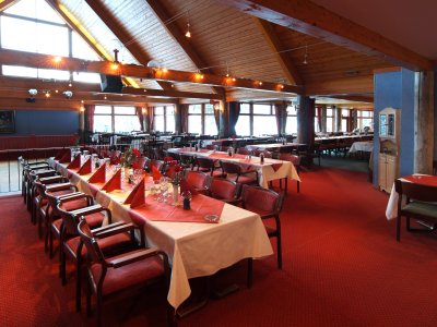 Authentic cuisine and dancing