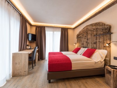 Camera doppia spaziosa e accogliente