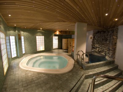 Small spa area available