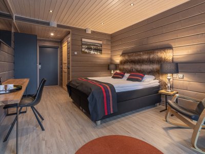 Doppelzimmer mit viel Raum