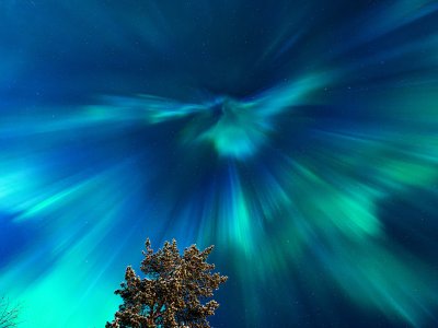 Drei Nordlicht-Aktivitäten inklusive