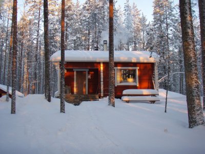 Red cabin in Hossanki