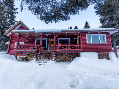 Hutte rustique sur le parcours