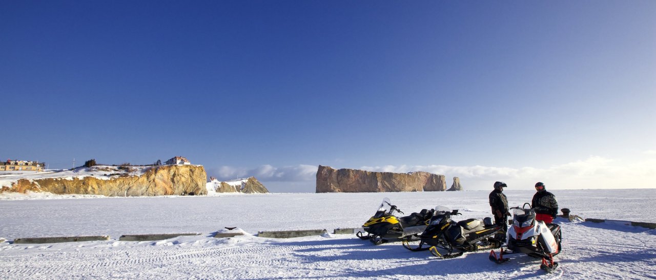 Le Rocher Percé depuis le quai