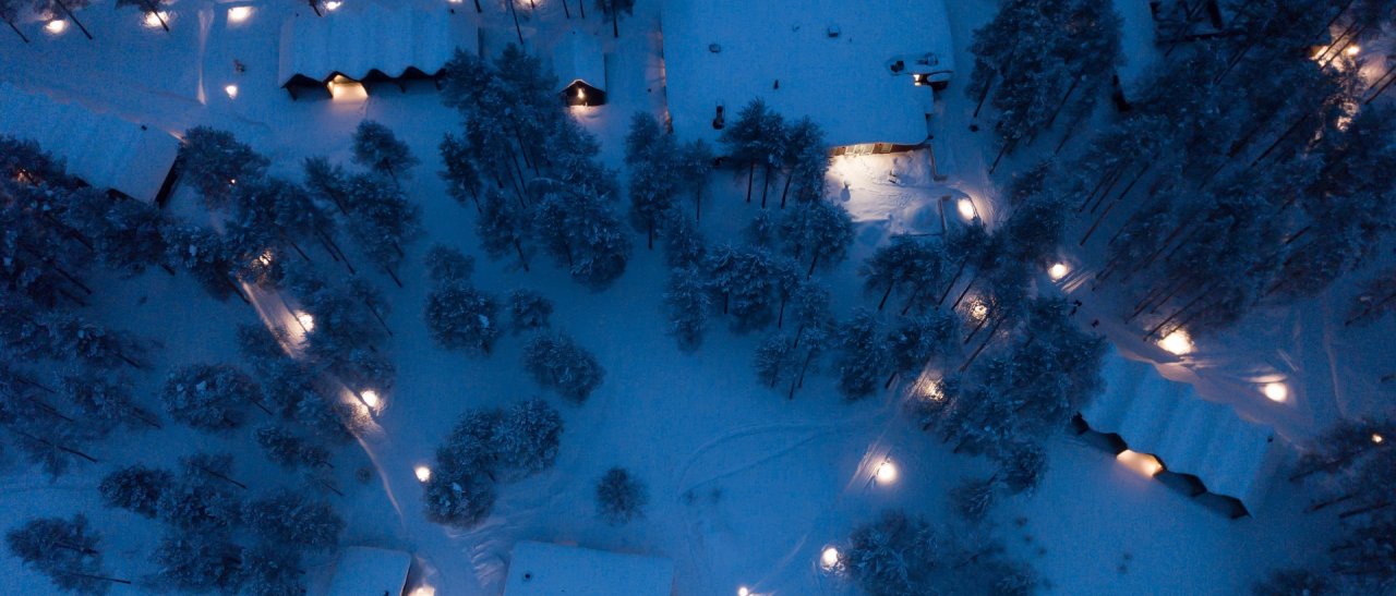 La lodge et les chalets vu du ciel !